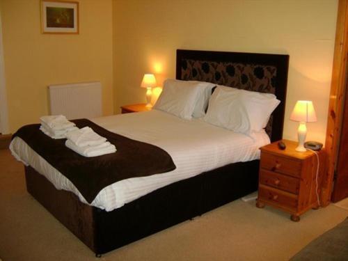 The Gun Lodge Inverness Room photo